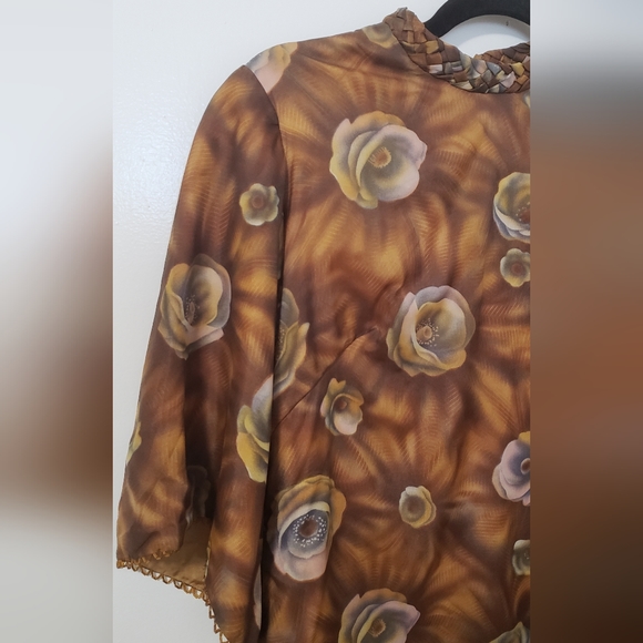 *Vintage* Brown Floral Dress - Picture 3 of 4
